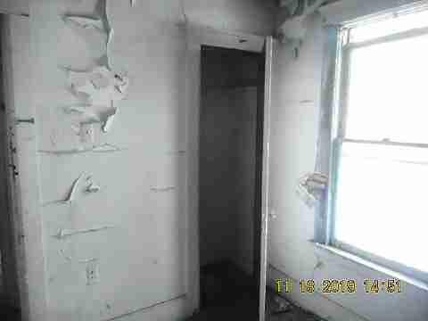 4393 Larchmont (11)_m.jpg